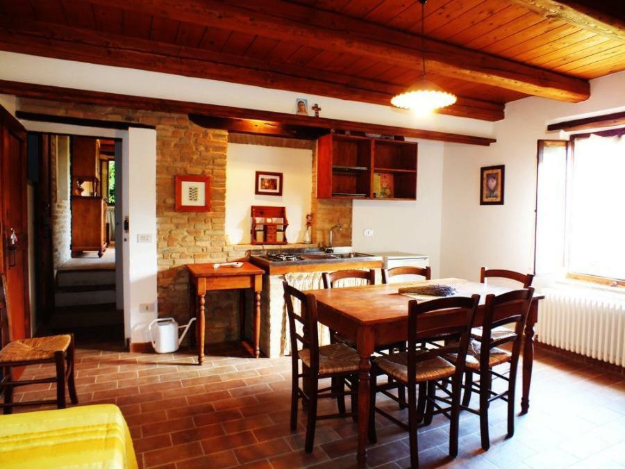 Agriturismo La Casa della Lavanda - Il Casale Monte San Vito Esterno foto